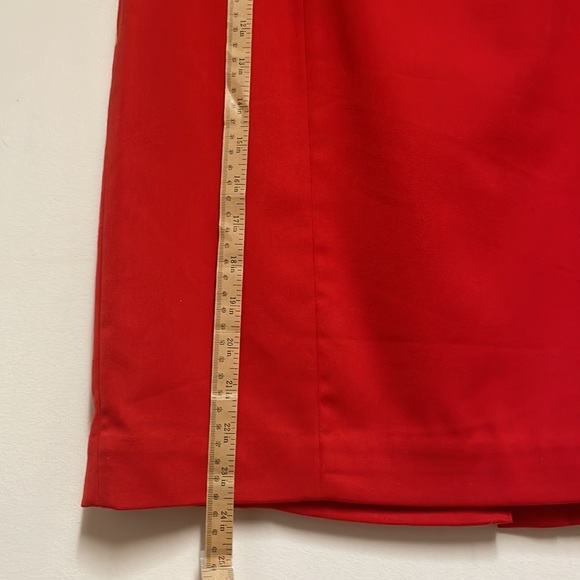 Red pencil skirt - Picture 2 of 4